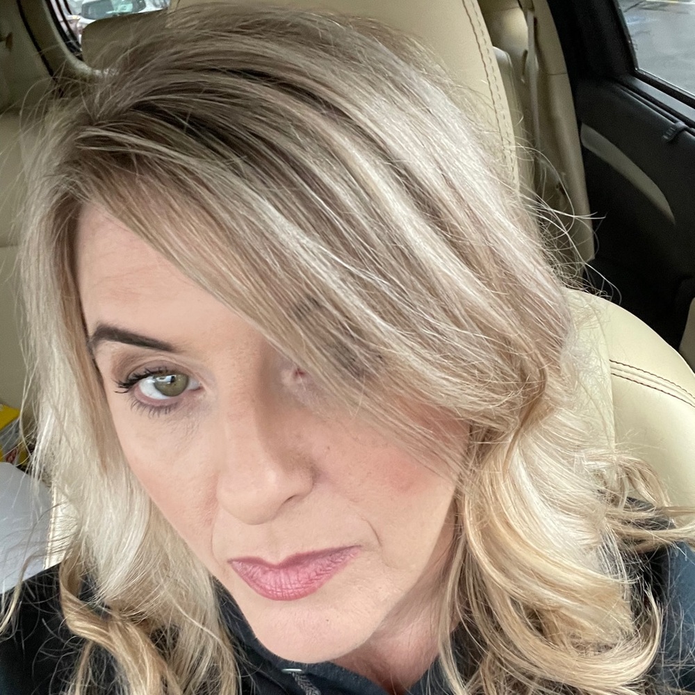 Meet your Posher, Vicki